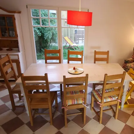 Das Schone Haus Hébergement de vacances *